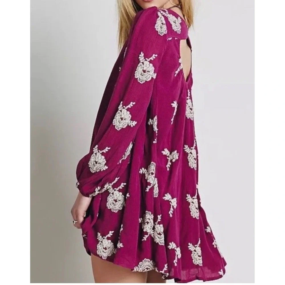 Free People Emma Austin Embroidered Tunic Swing Dress XS Maroon Floral Boho MIni
